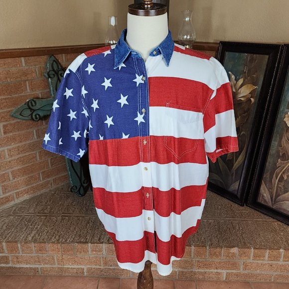 Quizz Again & Co. American Flag Patriotic Short Sleeve Shirt Size L - Picture 2 of 5